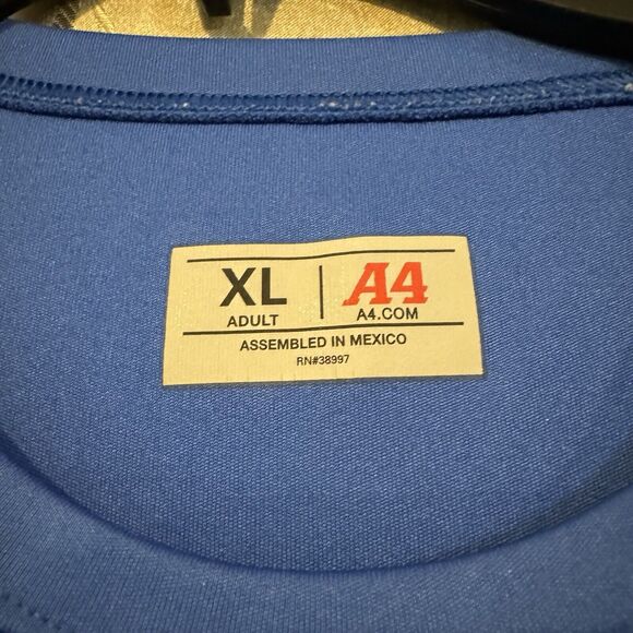 Chicago Cubs XL The Cubbies Long Sleeve T-Shirt Bear Logo Blue Men's Baseball A4 - Picture 3 of 7